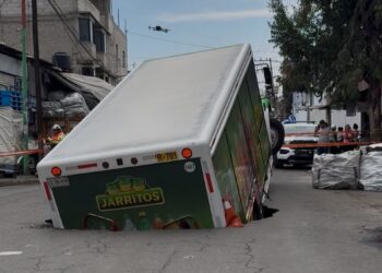Iztapalapa se hunde ante la indiferencia de su alcaldesa