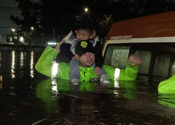 Lluvias históricas desatan emergencia en Iztapalapa y Tláhuac