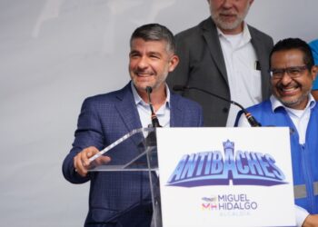 Miguel Hidalgo tapa baches pero ignora estructurales