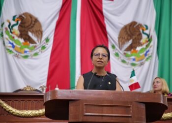 Socavones al alza y el gobierno poco o nada