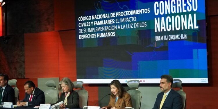 Justicia cercana, promesa lejana