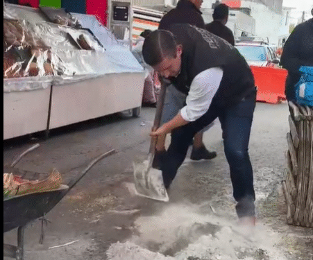 ¡Los Ojos de la Capital!