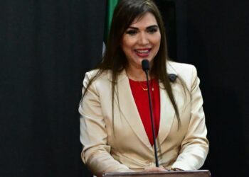 Miriam Saldaña propone montar una planta de tratamiento de agua
