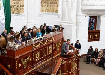 ¡Los Ojos de la Capital!