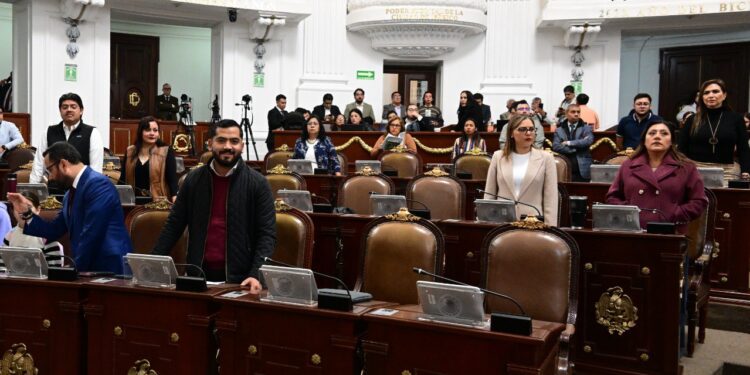 Endurecen castigos por despojo en CDMX: hasta 11 años de cárcel