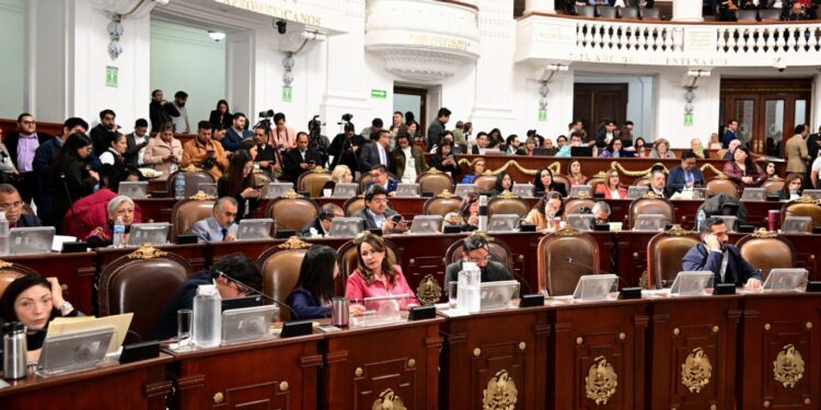 Aprueban reformas para endurecer sanciones por amenazas en CDMX