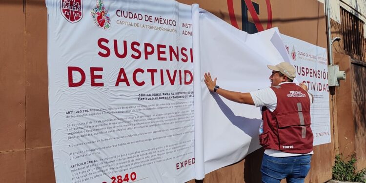 Clausuran fiesta clandestina para más de 3 mil personas en Santa María Insurgentes