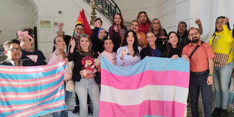 Diputada exige $30 millones para apoyar a la comunidad LGBTTTIQ+