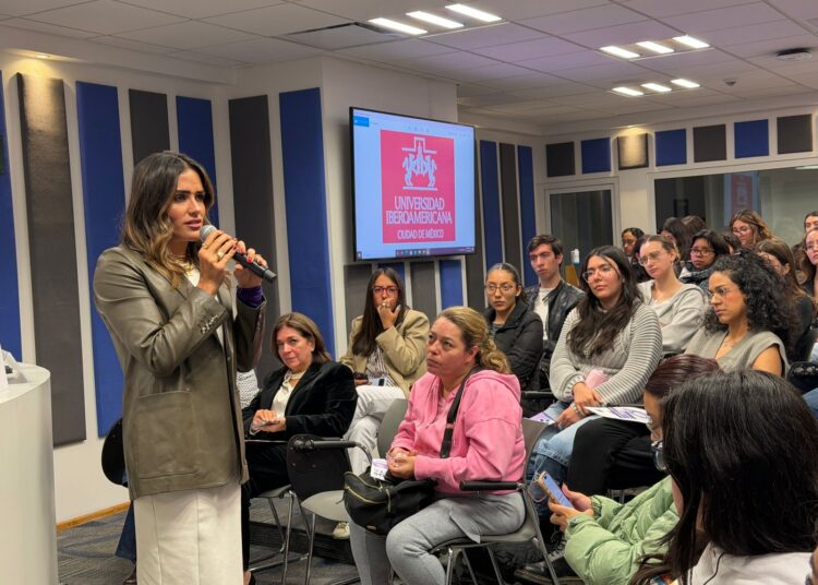 Ale Rojo de la Vega llama a actuar contra violencias de género