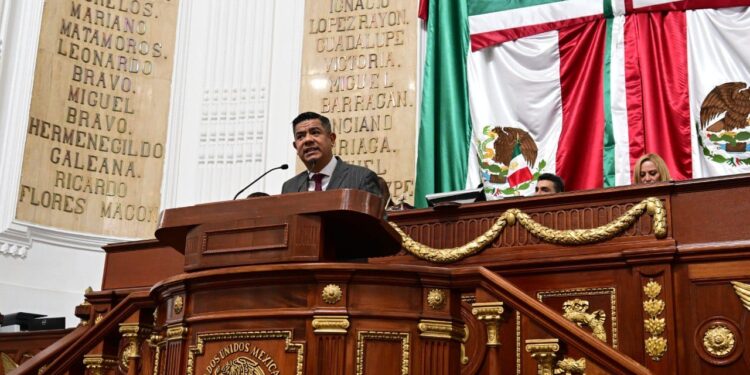 Morena acusa al PAN de frenar investigación por hechos violentos del 15 de noviembre