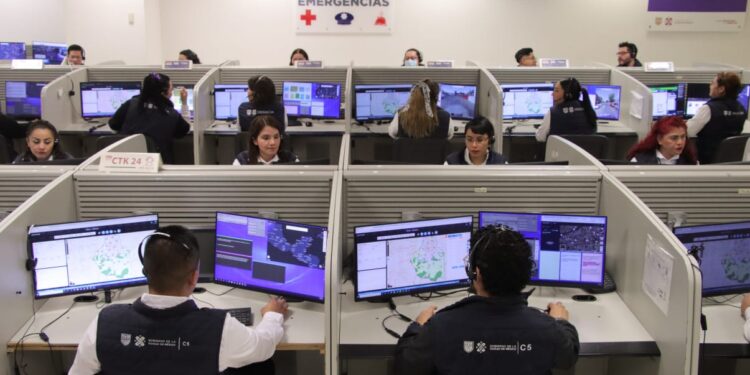 Caen 21.5% las llamadas falsas al 911 en CDMX