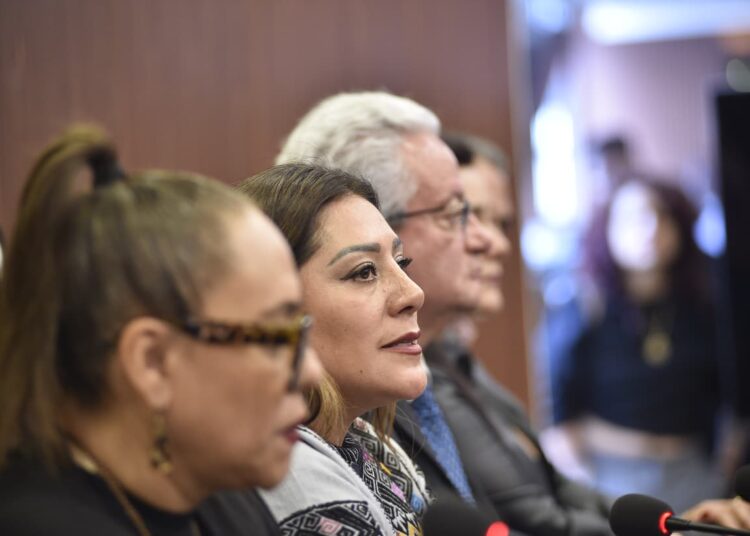 Ley de Cuidados CDMX reconoce trabajo de mujeres cuidadoras