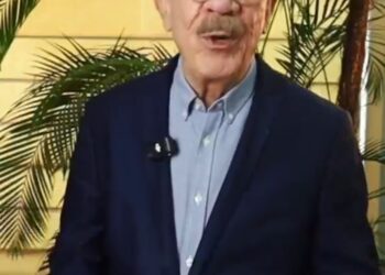 ¡Los Ojos de la Capital!