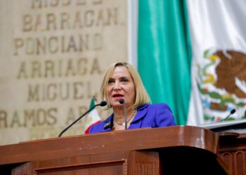 Buscan frenar armas en bares de CDMX